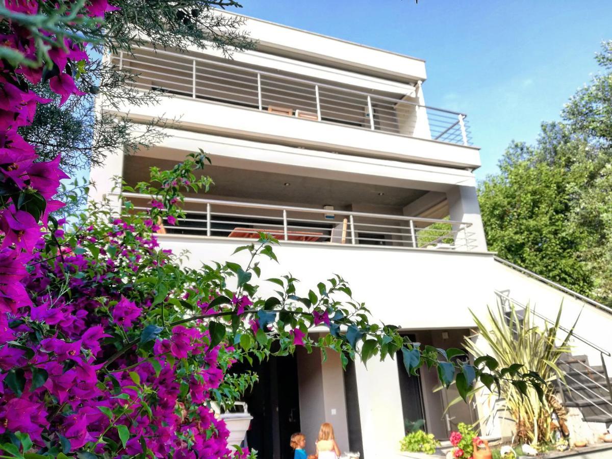 Anassa Porto Koufo Sea Front Suites ภายนอก รูปภาพ